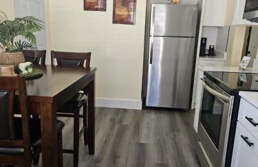 Palmera House in Tampa with Hot Tub 10 minutes from Airport & Busch Gardens - Foto 7