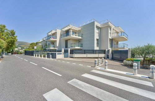 Lovely 1BR with garden, private parking & Sea View - Foto 14