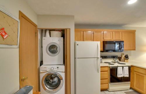 Charming Hidden Valley Resort Home Walk to Slopes - Foto 18