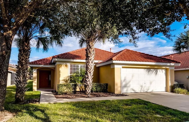 4 Br Pool Home with Spa in Aviana - Foto 1