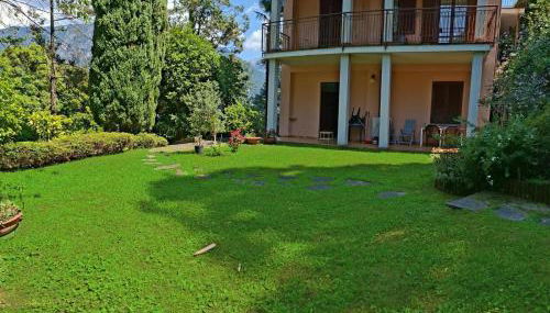 Portico sul lago - Photo 5, Garden, Garden view