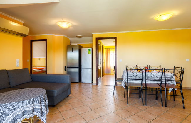 5 bedroom House in Balatonfenyves with garden and terrace - Photo 18