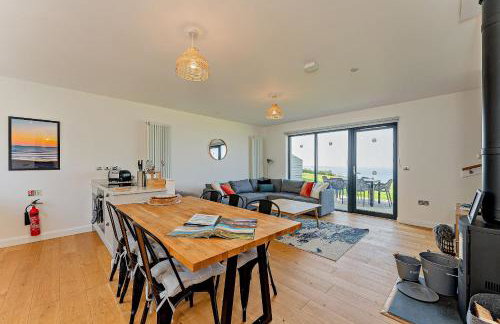 Cottage 18 by Together Travel - 3-Bedroom Coastal Retreat - Foto 4