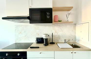 La maison colorée proche de Paris et Gare du Nord, parking gratuit - Foto 13