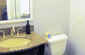 5 Bedroom Huge House in Best Location Parking Fireplace Back Yard - Foto 31