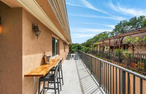 Salty Fox 5BD Oasis w Spa, Beach & Downtown - Foto 6