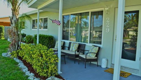 Private heated pool , resort style home , minutes from the beach - Foto 4