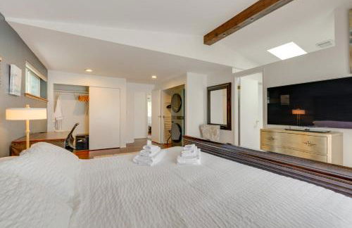 1 Mi to Lake, Shared Hot Tub! Kenmore Retreat - Foto 12