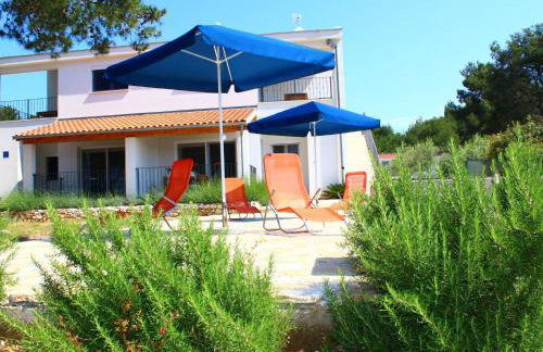 Modern Holiday Home With Terrace, Near the Sea - Foto 2