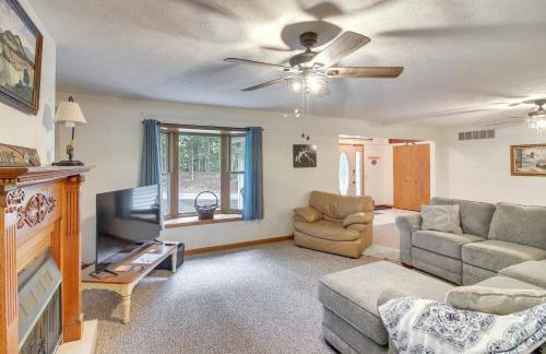 Family Home w/ Game Room! 1 Mi to Dale Hollow Lake - Foto 6