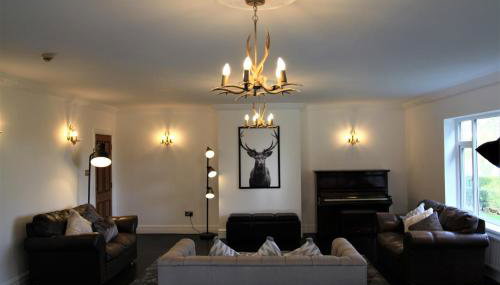 The Farmhouse at Ream Hills - Foto 4, Garden view, Game Room