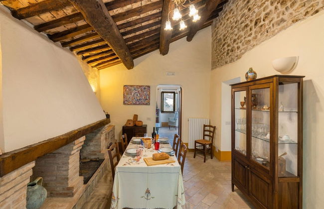 Gorgeous Apartment With Pool Near Sibillini Mountains - Photo 78