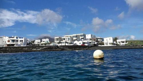 Casa en el mar con infinity pool - Foto 3