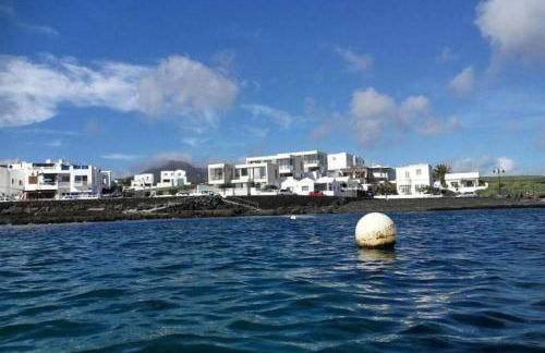 Casa en el mar con infinity pool - Foto 3