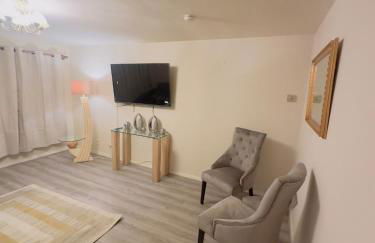 Modern & Cosy 3 Bedroom Inverkeithing home- Ideal for Edinburgh Dunfermline & St Andrews with Free Parking - Foto 22