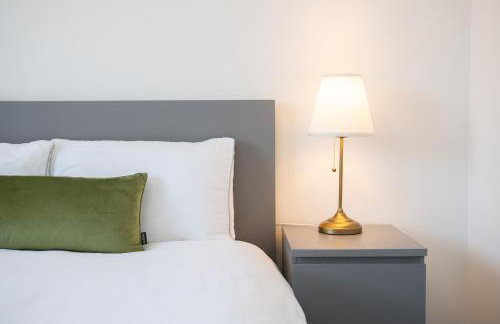 Opulent 5 bedroom Retreat with Hot tub and Entertainment - Foto 26