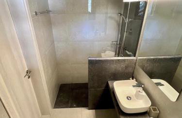 Four Shades Luxury Suites - Foto 37