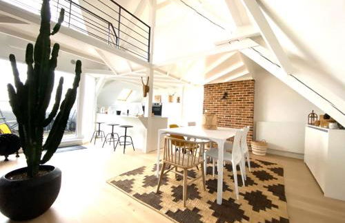 LA CLE DES TOITS - Foto 1