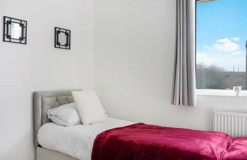 3BR 6 Beds Garden Parking x3 Kings Cross 25 mins & Harry Potter Studios - Foto 9