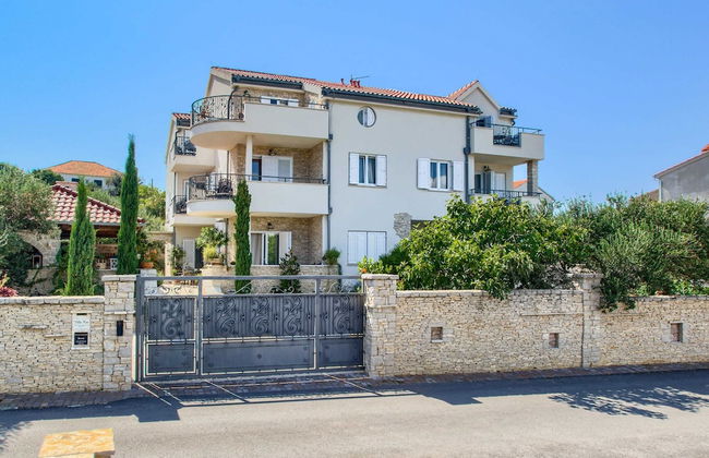 Apartment in Murter Near Beach and Pool - Foto 29