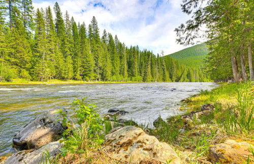 Riverside Cabin on 9 Acres in Montana - Foto 29