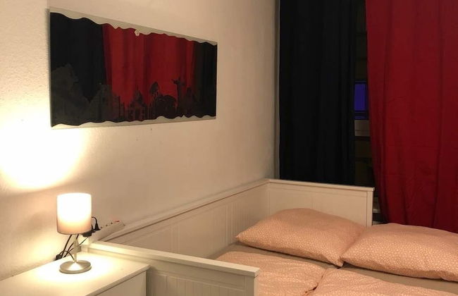 Friesenwall Centrum 5 min to Mainstation - Foto 13