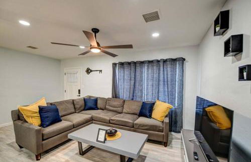 Modern Home-Downtown-3 Bedroom- King Bed - Foto 27