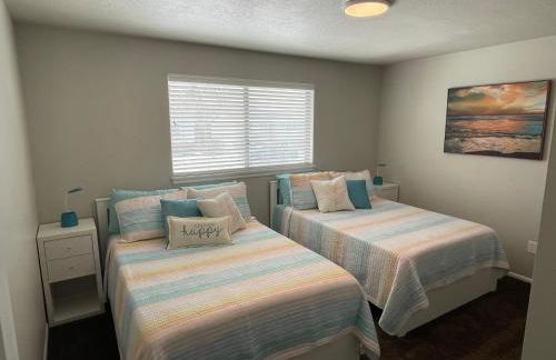 Ray's Place - Photo 8