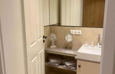 Gut Schwarz-n Hof Ferienwohnungen - Foto 47