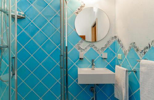 Mansion On The Hill - Photo 30