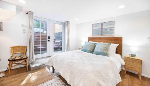 Artist 750sqft 2BR Basement Maple Leaf Park - Foto 2