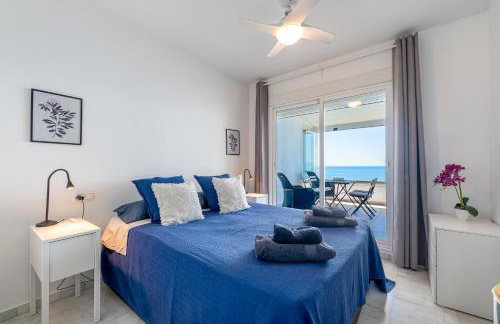 The Penthouse Panorama Exclusive Seafront Estate - Photo 22