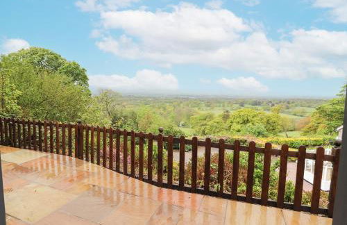 Offas Dyke Escape - Photo 20