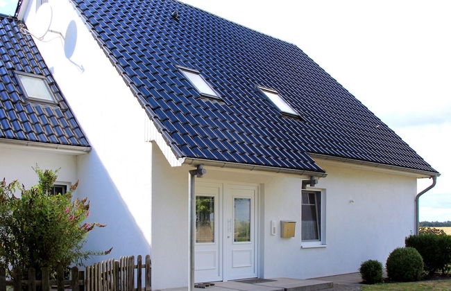 Lavish Apartment in Insel Poel With Sauna - Photo 18