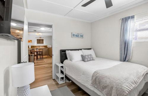 Lakefront Cabin with Private Dock - Foto 22