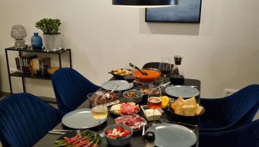 Flamenca Village Penthouse with Private Rooftop and Sea View - Photo 5