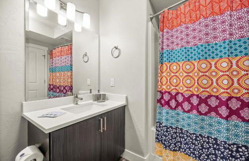 Bright 2BR SLC Apt Hot Tub Parking - Foto 36