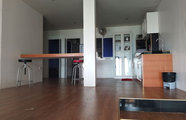 White House Mountian Beach Resort - Photo 8