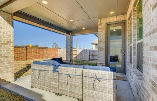 Patio and Fenced Yard Quiet Home in Katy! - Foto 22