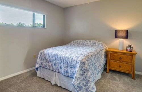 Walk to Restaurants Downtown Leesburg Townhome! - Foto 20
