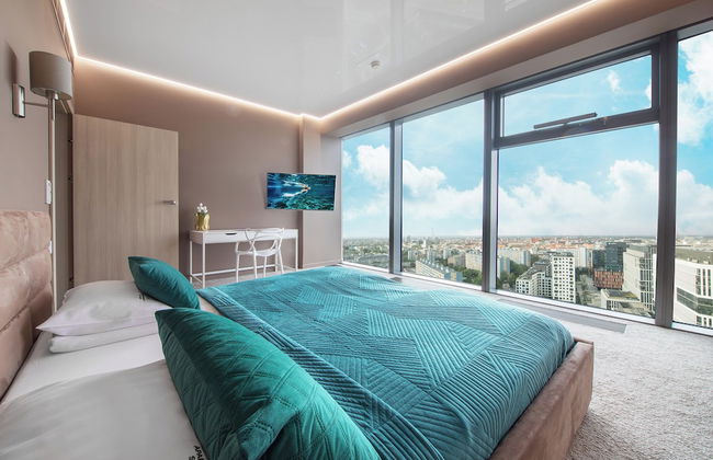 Sky Tower Apartments - Photo 54