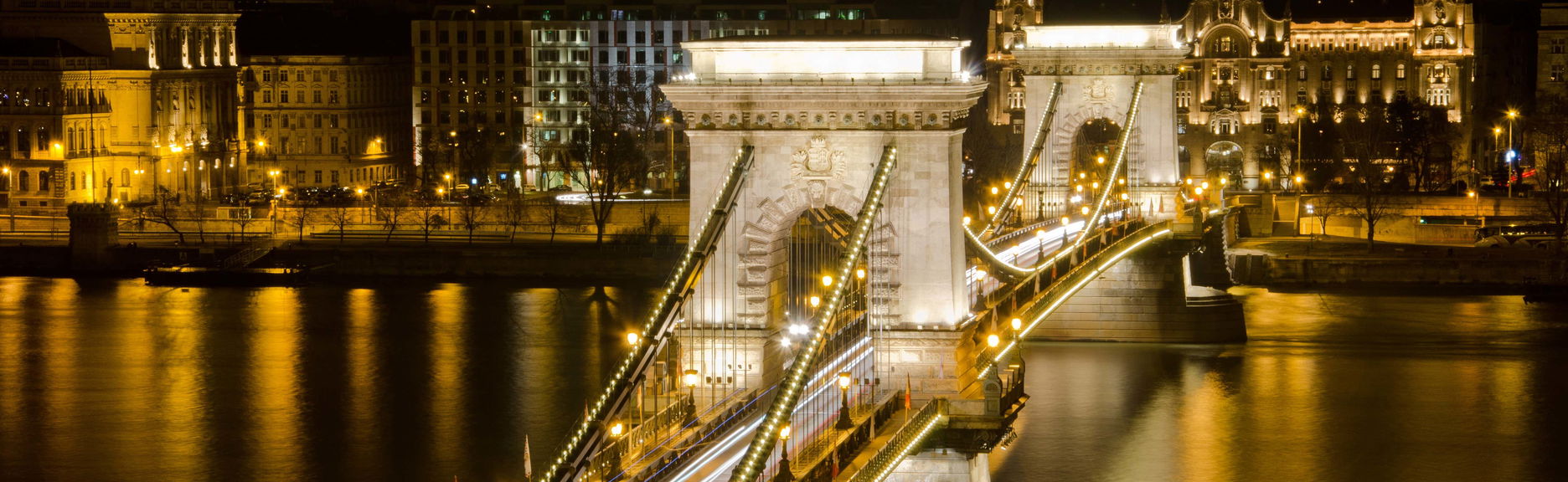 Crucero con cena y música en vivo