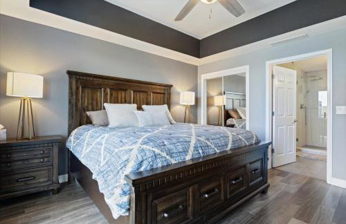 Modern Decor, Views, Grill, Workstation, Boat + 2 PWC Slips & Resort-Style Amenities - Foto 28