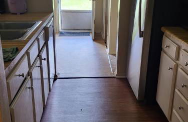 Tiny Cute Home 9 miles from Stone Mountain Park - Foto 14