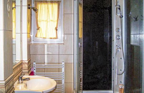 4 Bedroom Stunning Home In Kamien - Foto 15