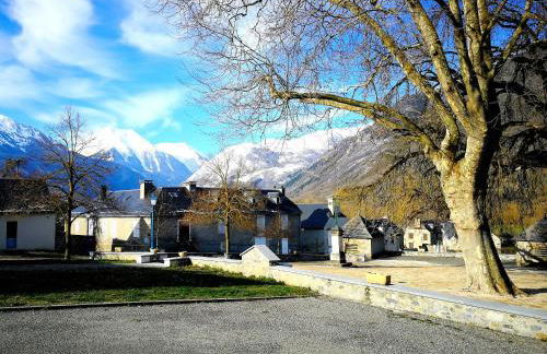 Maison de charme à Guchan avec vue sur la montagne et jacuzzi - Photo 31