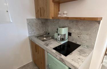 Latramys Suites - Photo 36