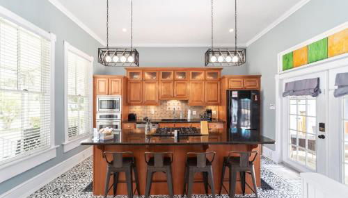 Martin A -Private historic district apt with pool-suite A - Foto 3