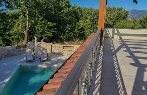 Villa Alara - charming villa with heated swimming pool - Foto 43