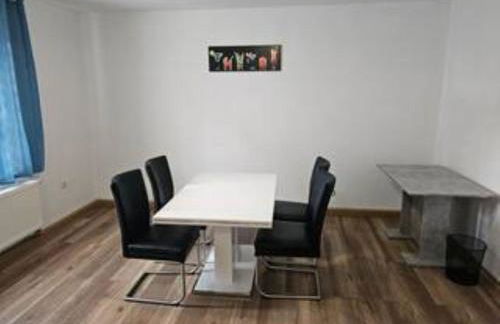 Schöne Vollausgestattete Monteurs- Gästewohnung nähe Raffinerie Leuna und Geiseltalsee für 6 Personen 0305 - Foto 8